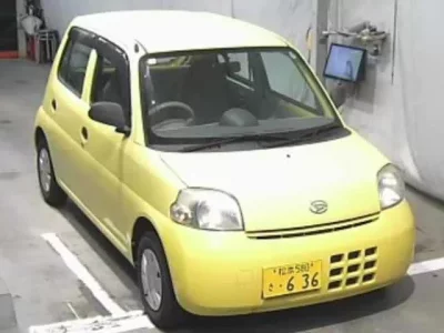 Daihatsu Esse
