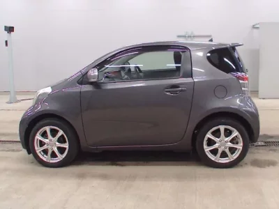 Toyota IQ