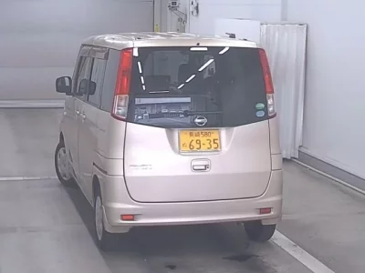 Nissan ROOX