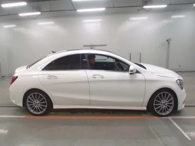 Mercedes-Benz CLA CLASS