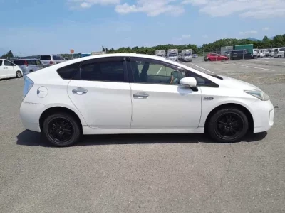 Toyota PRIUS PHV