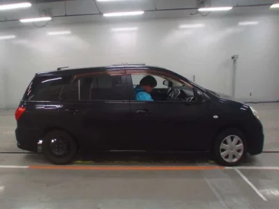 Nissan WINGROAD
