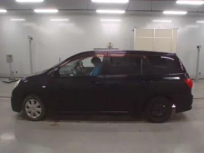 Nissan WINGROAD