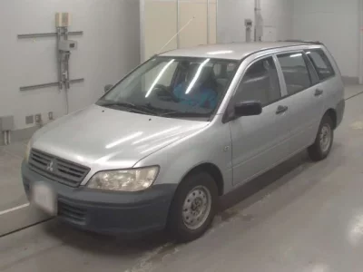 Mitsubishi LANCER VAN