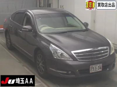 Nissan TEANA