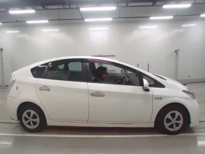 Toyota PRIUS PHV