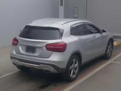 Mercedes-Benz GLA CLASS