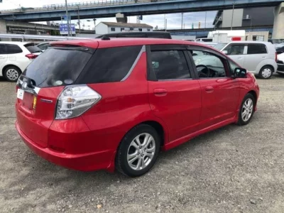 Honda FIT SHUTTLE