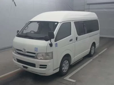 Toyota REGIUS ACE VAN