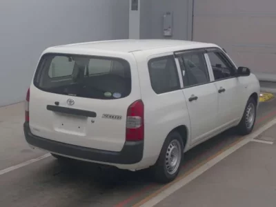 Toyota SUCCEED