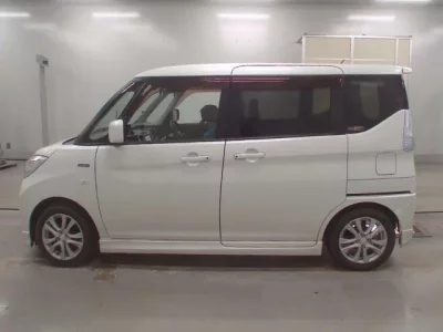 Mitsubishi DELICA D2