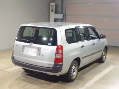 Toyota SUCCEED