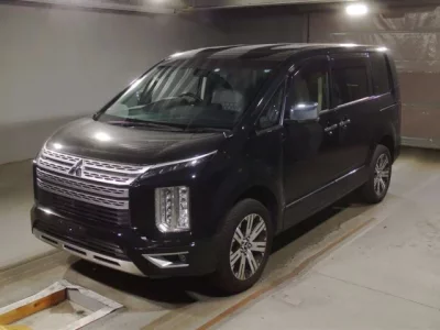 Mitsubishi DELICA D5