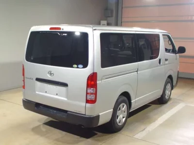 Toyota REGIUS ACE VAN