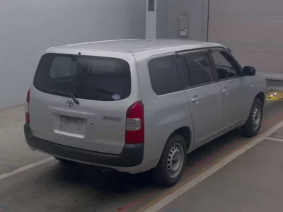 Toyota SUCCEED