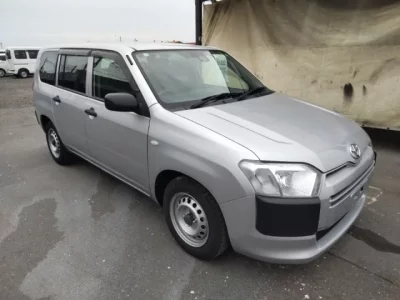 Toyota SUCCEED