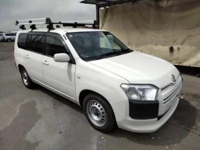 Toyota SUCCEED