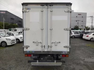 Nissan ATLAS