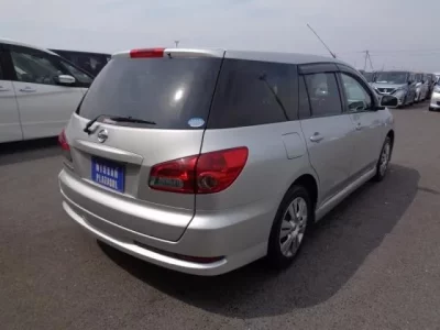 Nissan WINGROAD
