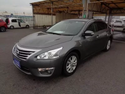 Nissan TEANA
