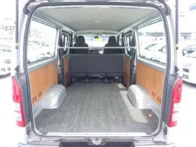 Toyota REGIUS ACE VAN