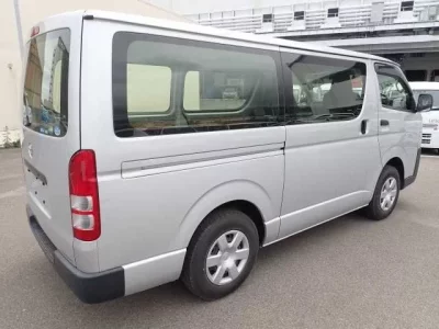 Toyota REGIUS ACE VAN