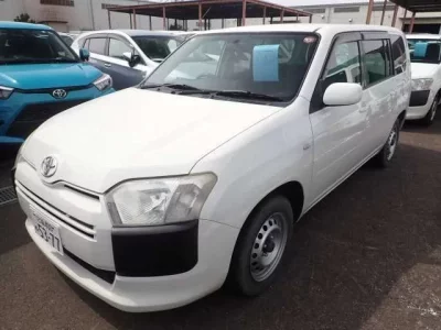 Toyota SUCCEED