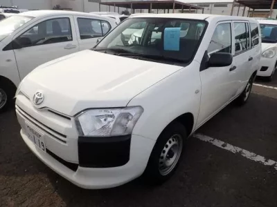 Toyota SUCCEED