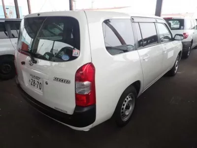 Toyota SUCCEED