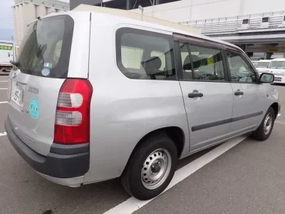 Toyota SUCCEED