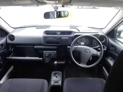 Toyota SUCCEED