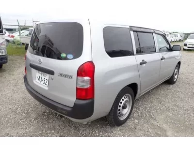 Toyota SUCCEED