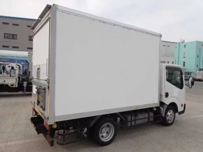 Nissan ATLAS