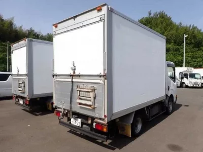 Nissan ATLAS