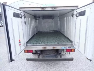 Nissan ATLAS