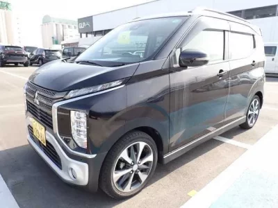 Mitsubishi EK X