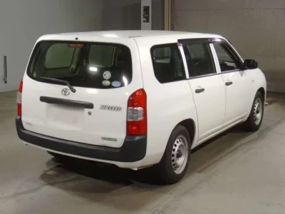 Toyota SUCCEED