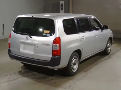 Toyota SUCCEED