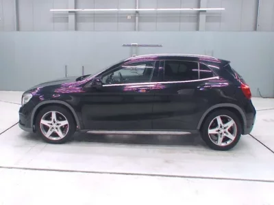 Mercedes-Benz GLA CLASS