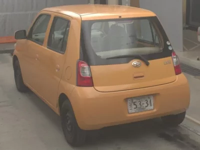 Daihatsu Esse