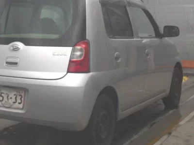 Daihatsu Esse