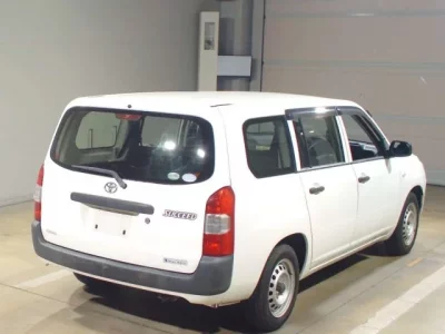 Toyota SUCCEED