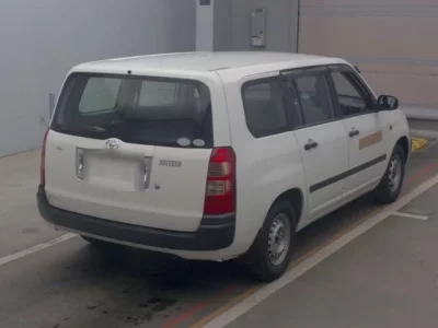 Toyota SUCCEED