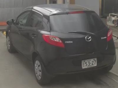 Mazda DEMIO