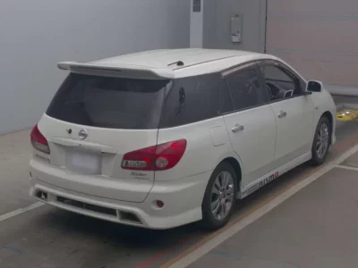 Nissan WINGROAD