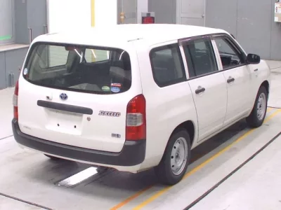 Toyota SUCCEED