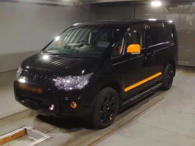 Mitsubishi DELICA D5