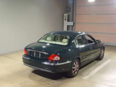 Jaguar X TYPE