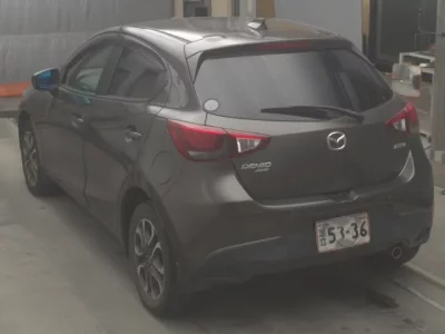 Mazda DEMIO