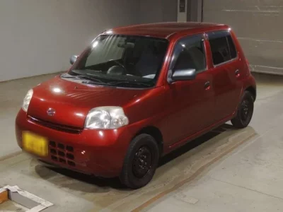 Daihatsu Esse